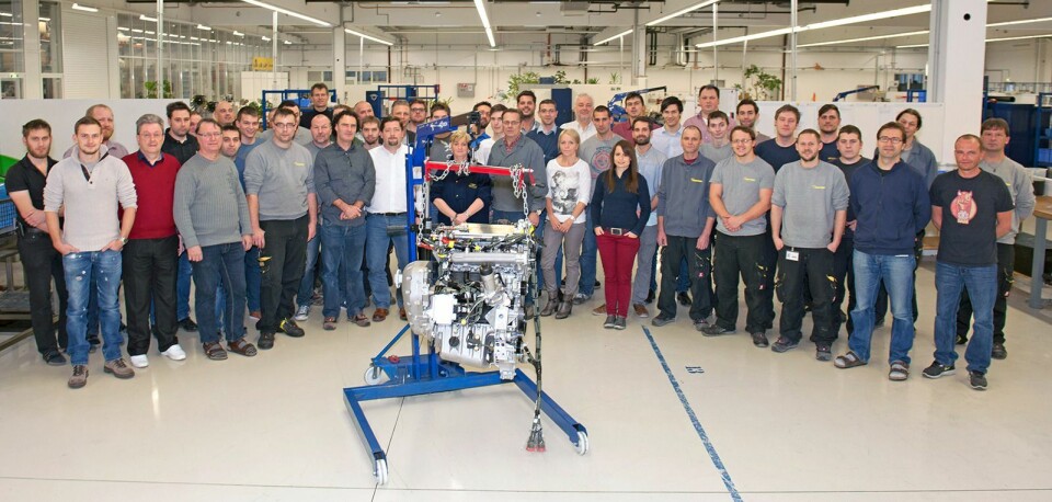 Austro-dieselmotor med 1800 timer TBO
