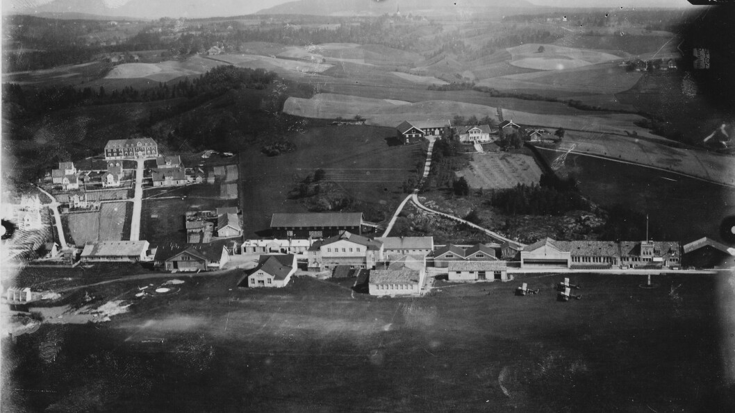 Kjeller flyplass og Kjeller gård Kjeller flyplass og Kjeller gård