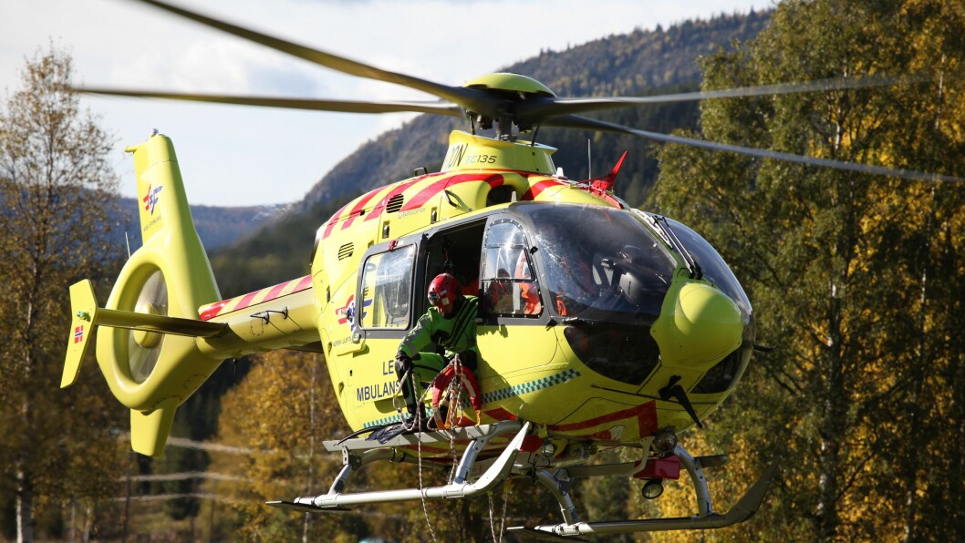Norsk Luftambulanse benytter blant annet EC135 i helikoptertjenesten. Norsk Luftambulanse benytter blant annet EC135 i helikoptertjenesten.