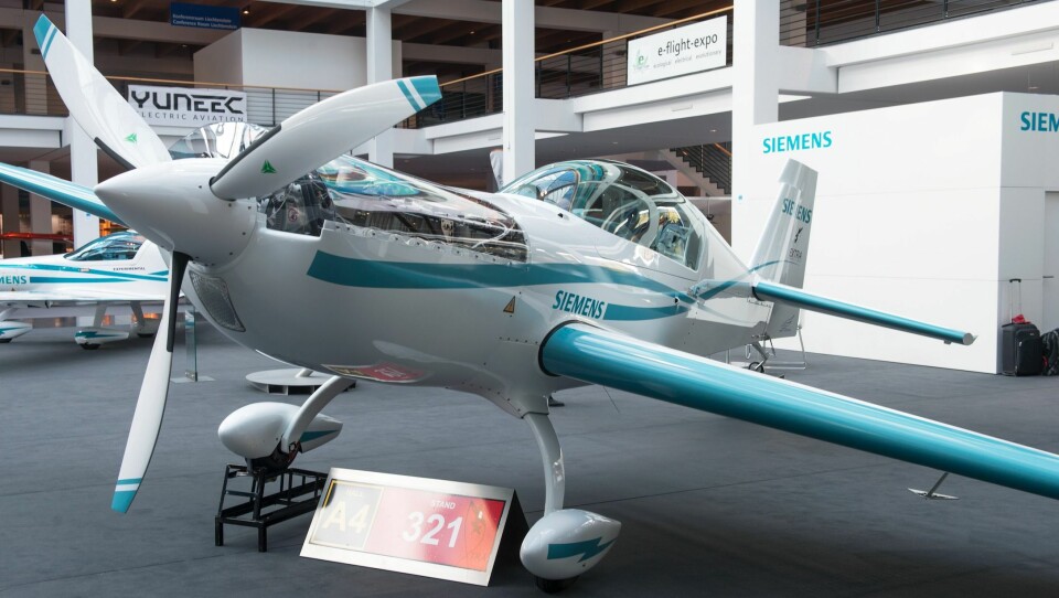 ATTRAKSJON: Extra 330LE var blant nyhetene som ble vist frem under Aero 2016 i Friedrichshafen. ATTRAKSJON: Extra 330LE var blant nyhetene som ble vist frem under Aero 2016 i Friedrichshafen.