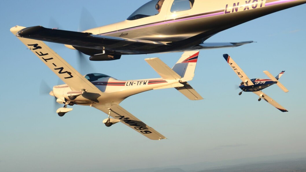 TRADISJON: Rygge Flyklubb prøver hvert år å fly julestjerne. Dette bildet er tatt under formasjonsflyging i 2013. TRADISJON: Rygge Flyklubb prøver hvert år å fly julestjerne. Dette bildet er tatt under formasjonsflyging i 2013.
