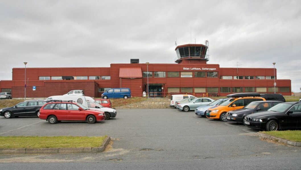 ETTERTRAKTET: Grenland kristne senter trenger mer plass og ønsker å kjøpe terminalbygget og åpne bibelskole. ETTERTRAKTET: Grenland kristne senter trenger mer plass og ønsker å kjøpe terminalbygget og åpne bibelskole.