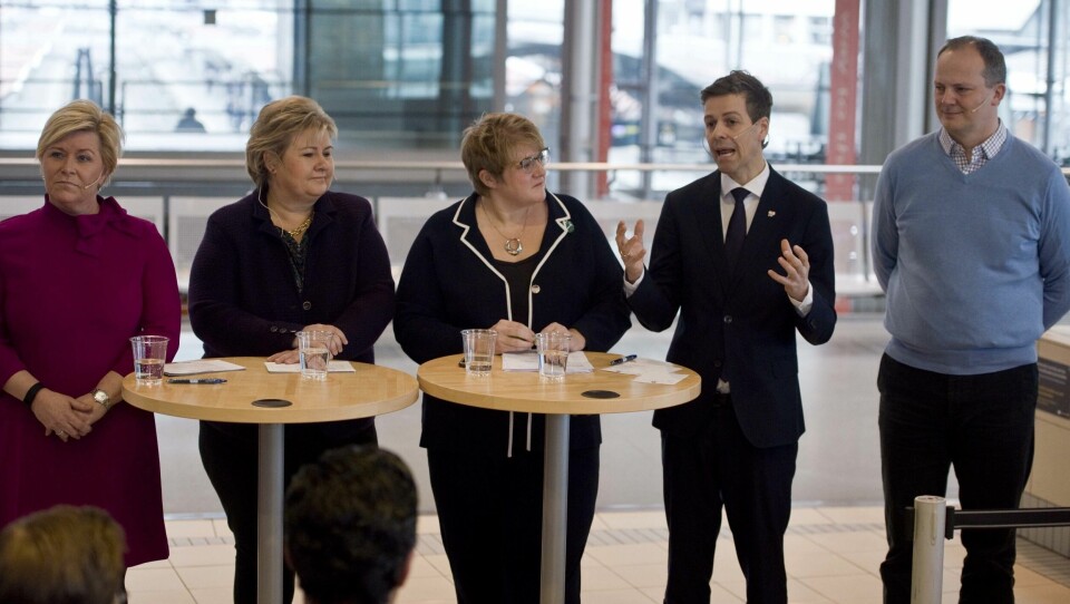 STORSATSING: Regjering med støttepartier er enige om en historisk storsatsing på samfersel i Nasjonal transportplan, som i sin helhet legges fram før påske. Fra venstre; finansminister Siv Jensen (FrP), statsminister Erna Solberg, partileder i Venstre, Trine Skei Grande, partileder i KrF, Knut Arild Hareide og statsråd i Samferdselsdepartementet, Ketil Solvik-Olsen (FrP).