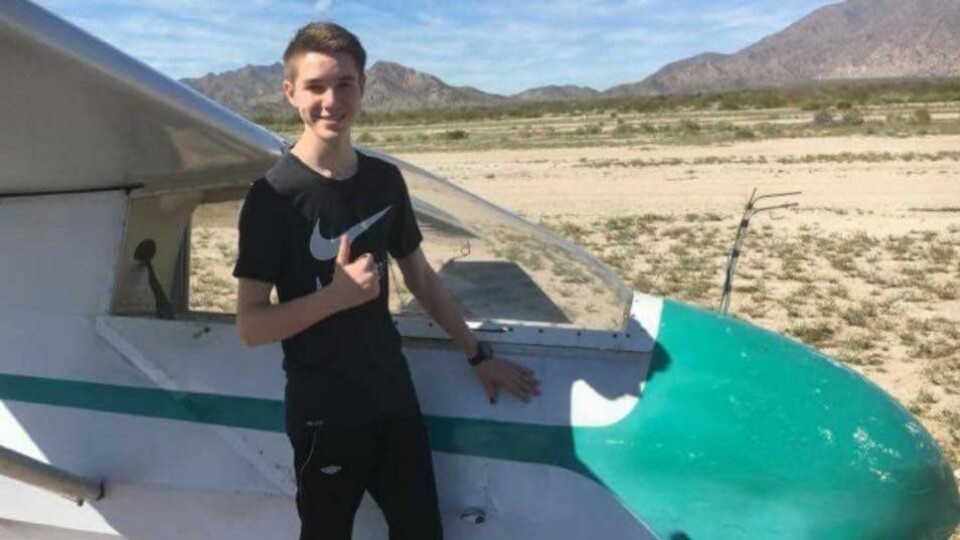 FØRSTE SOLO: Espen Zahl fløy sin første solo i Arizona i USA, bare 14 år gammel.