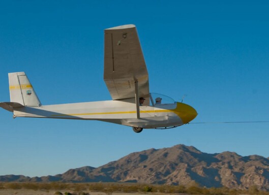AMERIKANSK DEBUT: Espens første solo ble foretatt i denne flytypen: En amerikanskprodusert Schweizer SGS 2-33. AMERIKANSK DEBUT: Espens første solo ble foretatt i denne flytypen: En amerikanskprodusert Schweizer SGS 2-33.