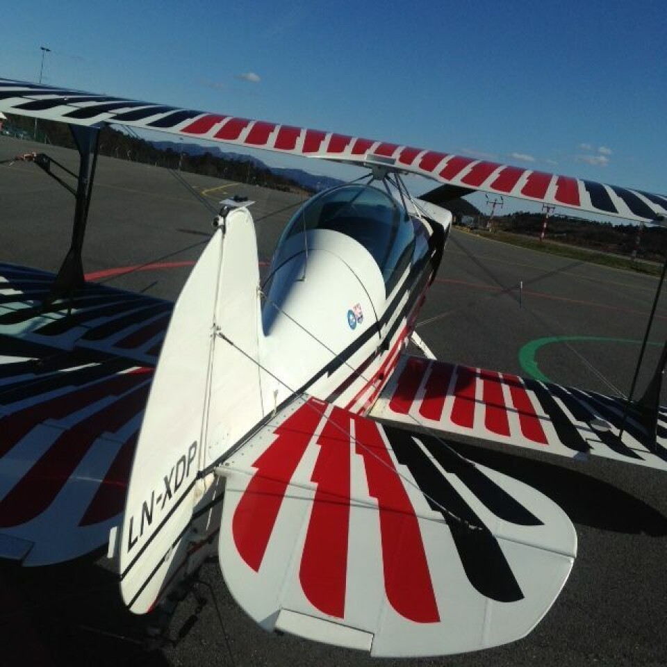 AKROTRENING: I slutten av juni vart det arrangert akrotrening i regi av Aerobatic Club of Norway ved lufthamna på Stord. AKROTRENING: I slutten av juni vart det arrangert akrotrening i regi av Aerobatic Club of Norway ved lufthamna på Stord.