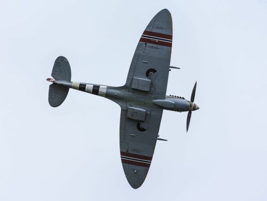 PÅ "TURNÉ": Spitfire-flyet rakk blant annet å delta på Sola Airshow og åpningen av Gullknapp flyplass mens det var malt i norske farger. PÅ "TURNÉ": Spitfire-flyet rakk blant annet å delta på Sola Airshow og åpningen av Gullknapp flyplass mens det var malt i norske farger.