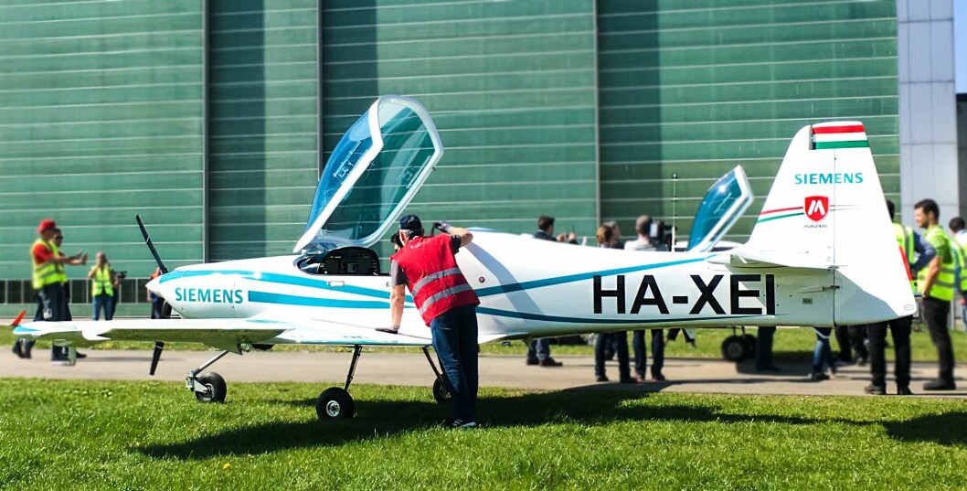 Vi har ingen bekreftelse på at ulykkesflyet er individet HA-XEI, som her er fotografert under demonstrasjon på AERO Friedrichshafen i april i år, men flytypen er den samme. Foto: Tore Aune / Flynytt Vi har ingen bekreftelse på at ulykkesflyet er individet HA-XEI, som her er fotografert under demonstrasjon på AERO Friedrichshafen i april i år, men flytypen er den samme. Foto: Tore Aune / Flynytt