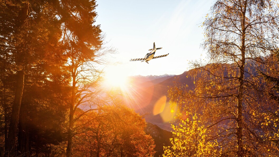 Luftfartstilsynet advarer mot å fly ulovlig under høstjakten. Luftfartstilsynet advarer mot å fly ulovlig under høstjakten.