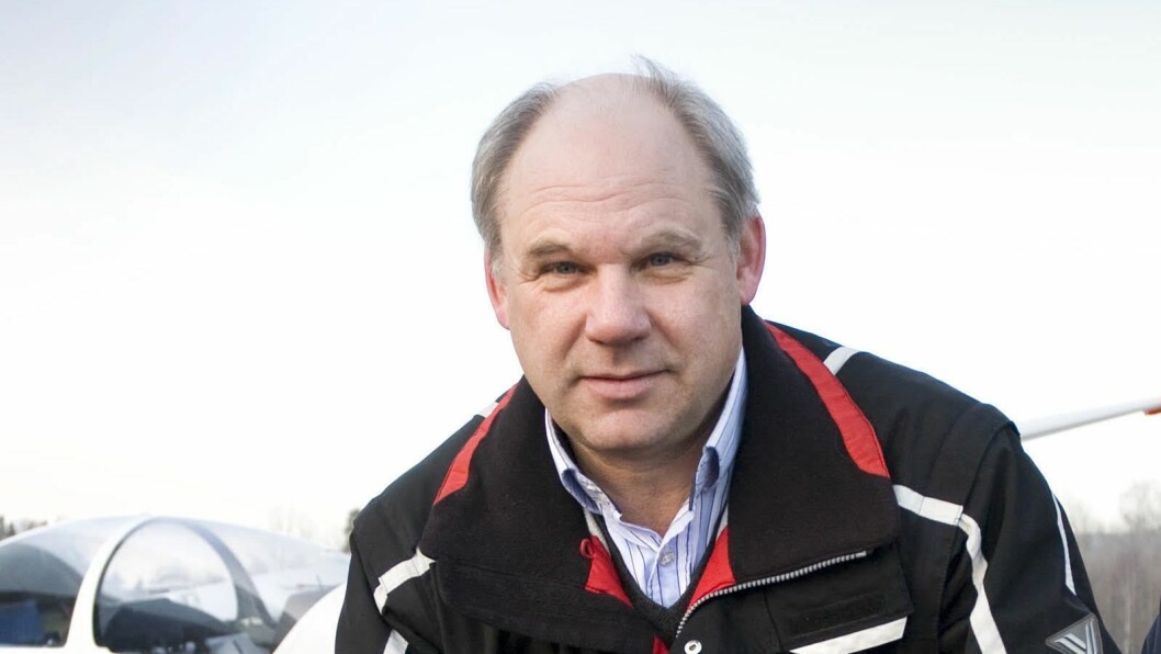 VIL STILLE KRAV: Norges Luftsportforbund og generalsekretær John Eirik Laupsa (bildet) vil formidle flere krav når de møter samferdselsministeren i februar. VIL STILLE KRAV: Norges Luftsportforbund og generalsekretær John Eirik Laupsa (bildet) vil formidle flere krav når de møter samferdselsministeren i februar.