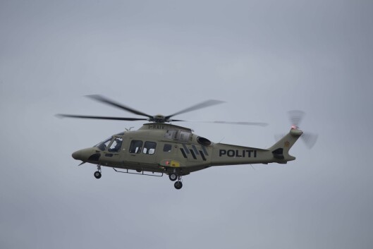 Fem-blads rotoren styres a vet fire-akslet digitalt flyvekontrollsystem som skal gi god stabilitet, ikke minst i sterk vind, og dermed redusere arbeidsbelastningen for piloten. Fem-blads rotoren styres a vet fire-akslet digitalt flyvekontrollsystem som skal gi god stabilitet, ikke minst i sterk vind, og dermed redusere arbeidsbelastningen for piloten.