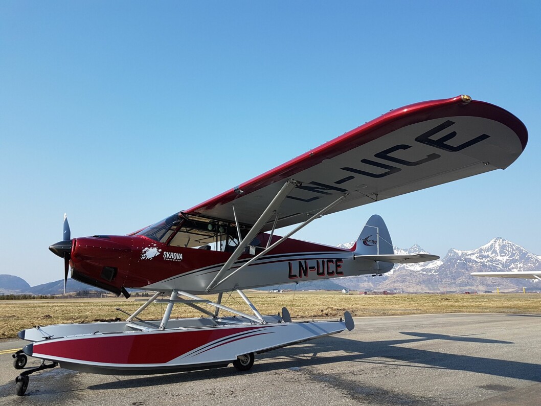 På Leknes har nå Carbon Cub fått på sine merker LN-UCE (les mer i LN 2/19). Foto: Ulf Christian Ellingsen. På Leknes har nå Carbon Cub fått på sine merker LN-UCE (les mer i LN 2/19). Foto: Ulf Christian Ellingsen.