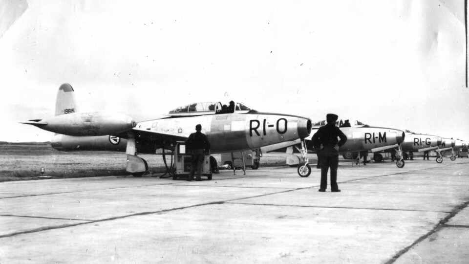 F84 var en av flytypene som var involvert i en rekke ulykker. Flyet var i operativ tjeneste fra 1952 til 1960. Bildet er tatt på Sola på starten av 1950-tallet. Flyene er F-84G Thunderjet fra 334 skvadron.