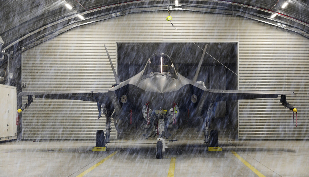 Ett av F-35A-flyene på QRA-beredskap for NATO på Evenes flystasjon. Ett av F-35A-flyene på QRA-beredskap for NATO på Evenes flystasjon.