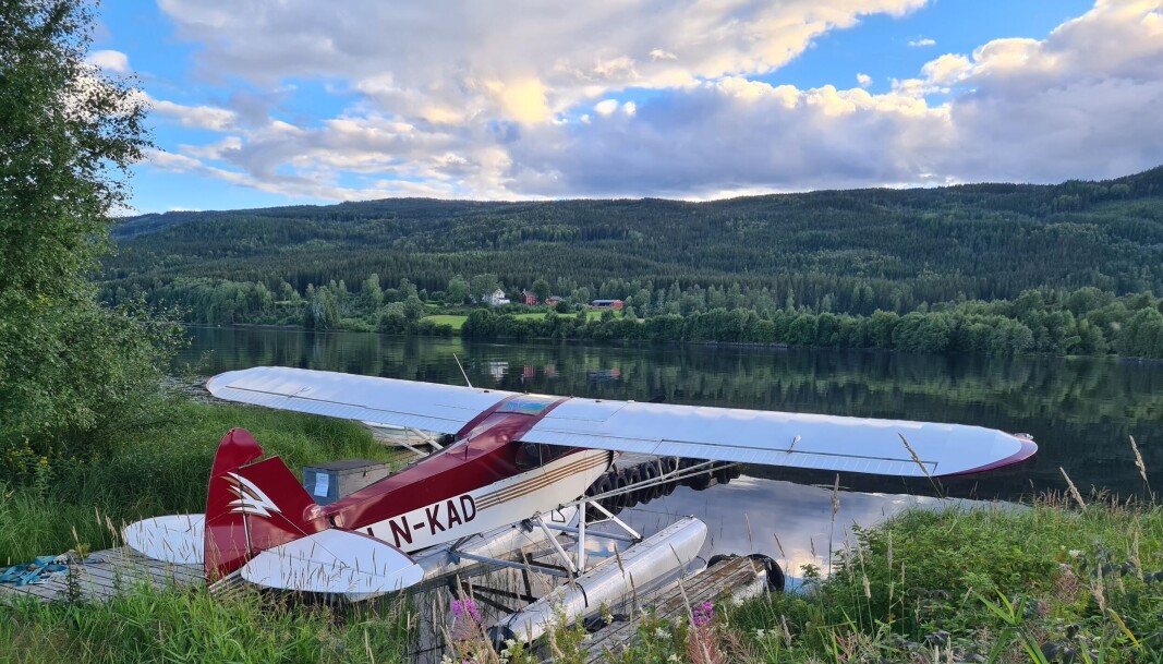 Fremtiden til Husodden flystripe skal snart avgjøres. Mange har vist sin støtte til den idylliske landingsplassen på vestsiden av Randsfjorden. Foto: Ludvig Johnsen Fremtiden til Husodden flystripe skal snart avgjøres. Mange har vist sin støtte til den idylliske landingsplassen på vestsiden av Randsfjorden. Foto: Ludvig Johnsen