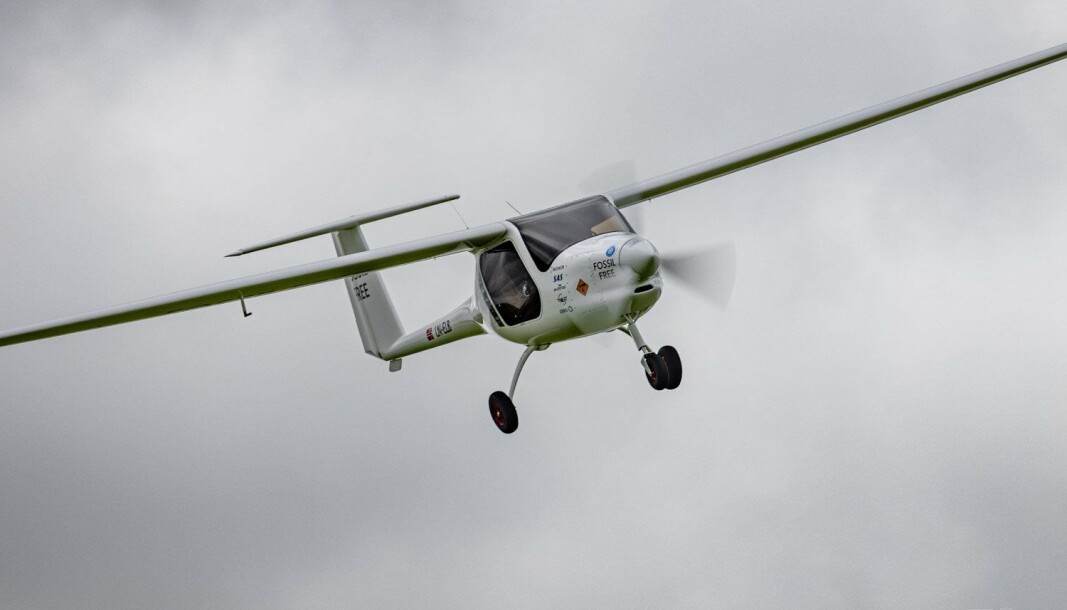 UTE PÅ VIFT: Det norske elflyet Pipistrel Velis Electro, LN-ELB. UTE PÅ VIFT: Det norske elflyet Pipistrel Velis Electro, LN-ELB.