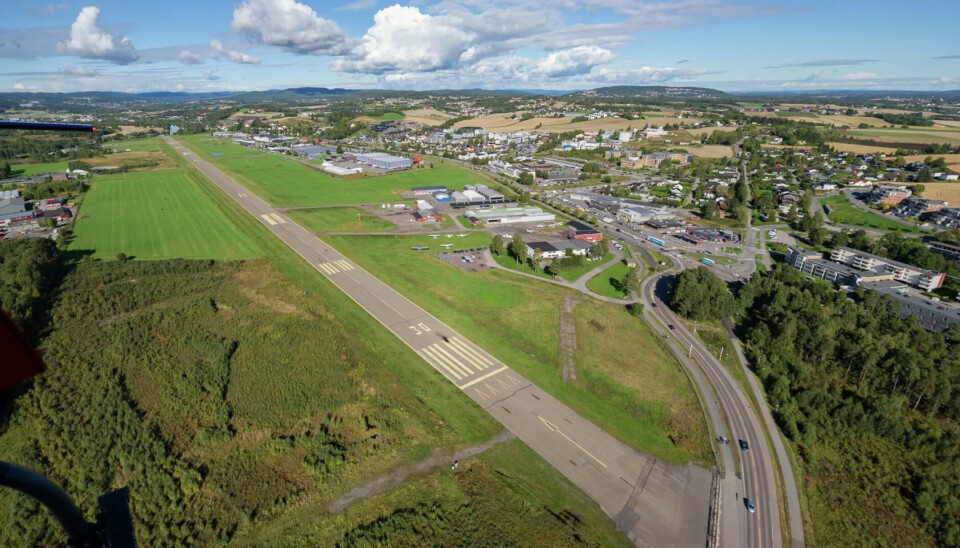 Kjeller flyplass – Norges eldste – står ved et veiskille. Skal området utvikles som en del av Lillestrøm by, eller bevares som et levende kulturmiljø med veteranfly og flyhistorie?