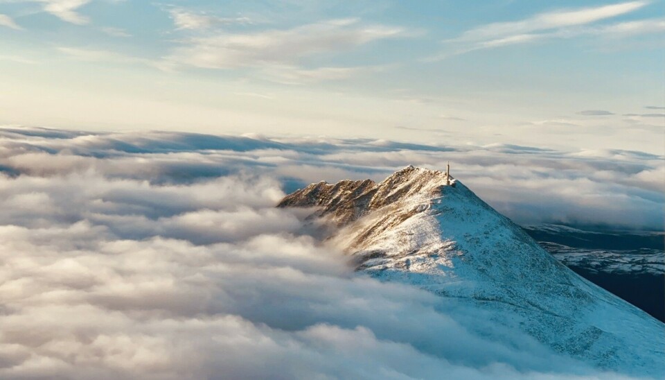 STILLE FØR: Vakre Gaustatoppen i 6200 fot like før motoren til Jip Verwer stoppet. STILLE FØR: Vakre Gaustatoppen i 6200 fot like før motoren til Jip Verwer stoppet.