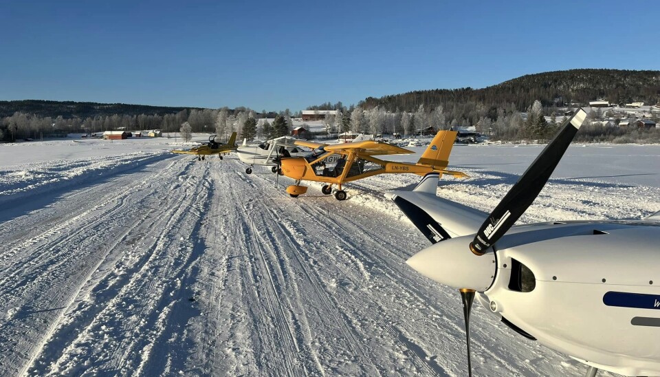 God stemning og mange fly på Storsjøen Ice på en av årets første dager.