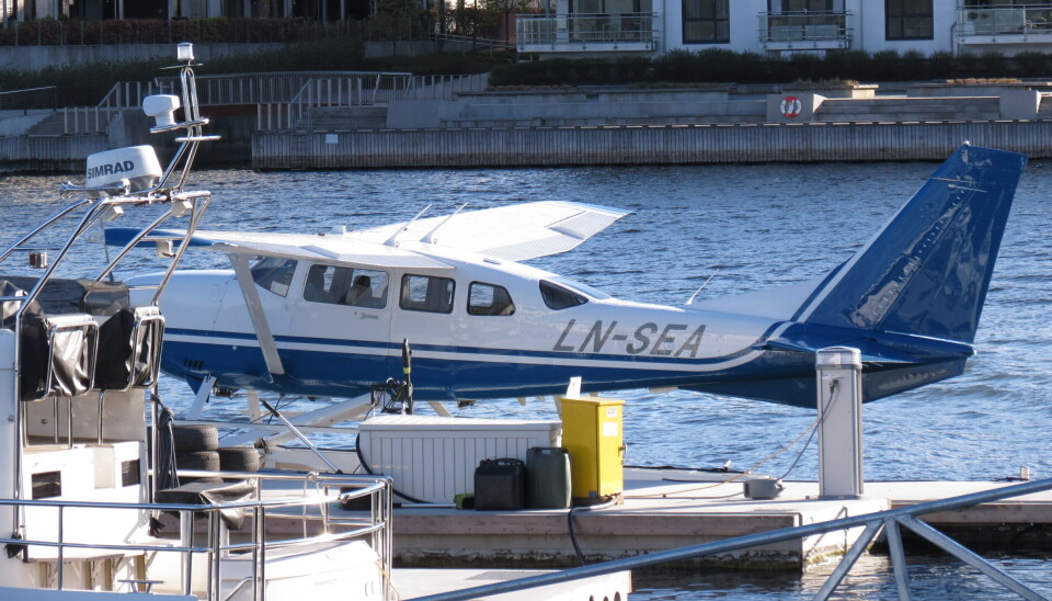SNARØYA: Sjøflykroa med sjøfly er jo både et levende ikon og en viktig samferdselsmulighet. Denne stenges helt ned når viktige personer skal geleides fra Gardermoen til Oslo sentrum. Foto: Per Julius Helweg