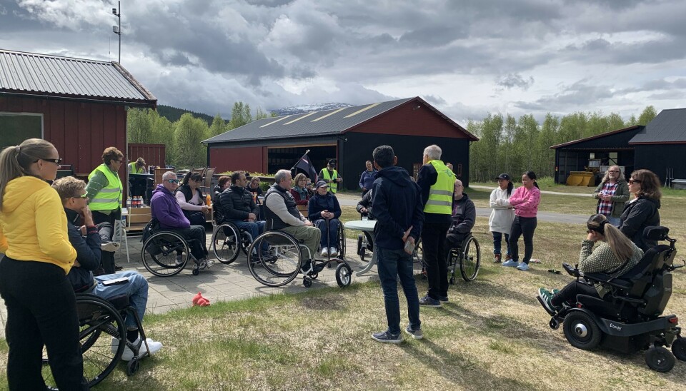Det var godt oppmøte da Tynset flyklubb åpnet dørene og sørget for å oppfylle flydrømmen for mange spente deltakere. Arrangementet ble til samarbeid mellom LARS Innlandet, Medvind Assistanse og Tynset flyklubb, med støtte fra Stiftelsen Dam.