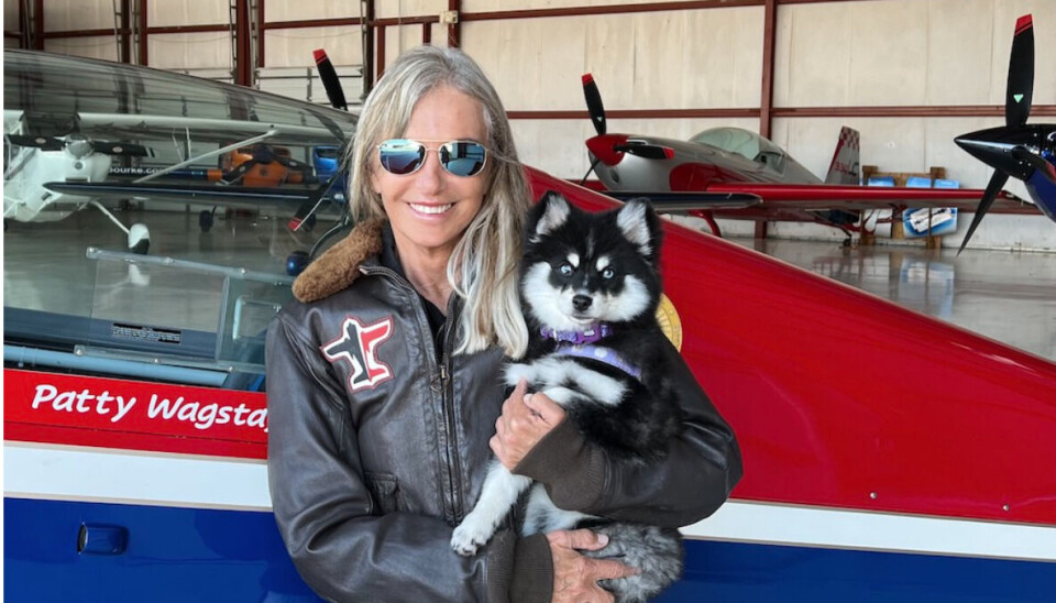 Den amerikanske piloten Patty Wagstaff gjennomførte sin siste offisielle airshow-flyging under EAA AirVenture i Oshkosh i juli 2025. Hun fløy sin første oppvisning i 1984.